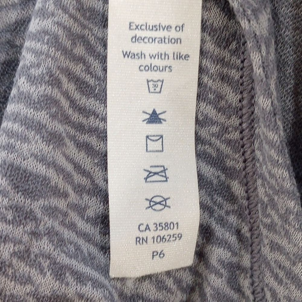 Lululemon Glide and Stride Gray Built in Sports Bra Running Shirt Gray Ice 12 - Picture 14 of 15